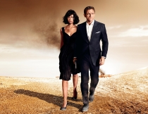 007：大破量子危机电影海报